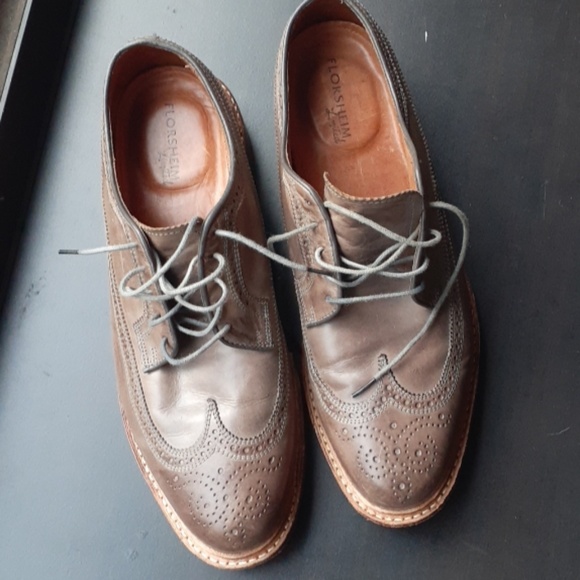 Florsheim Limited size 10 Wingtip Veblen - Picture 1 of 8